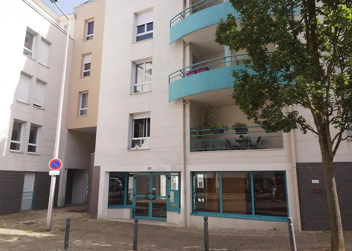 Le Pompidou T2 Pour 2 A 4 Pers Avec Parking Prive & Balcon Place Ney Angers